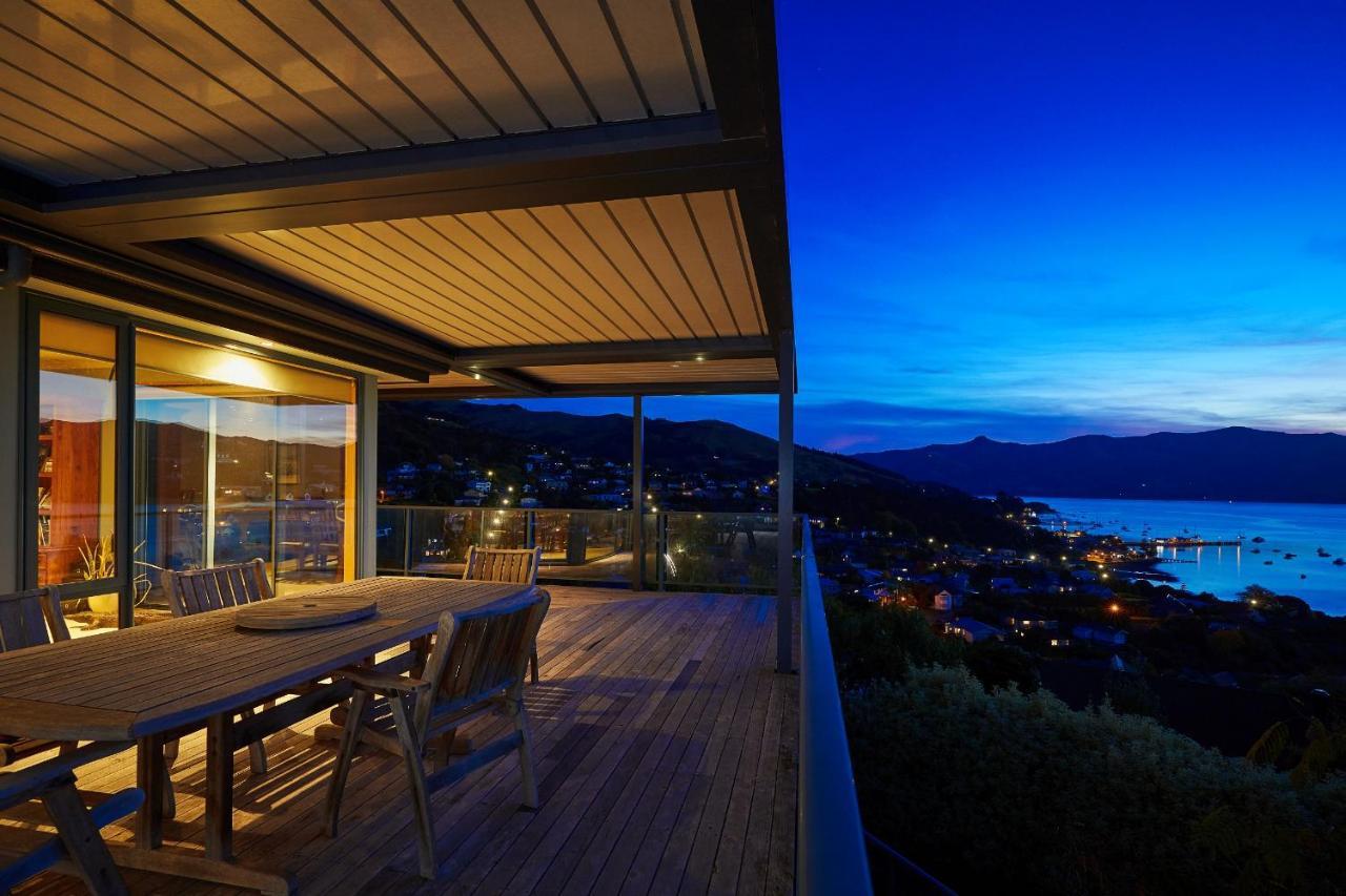 Akaroa Holiday Home Spacious And Quite With Stunning Harbour Views And Close To Town Eksteriør billede